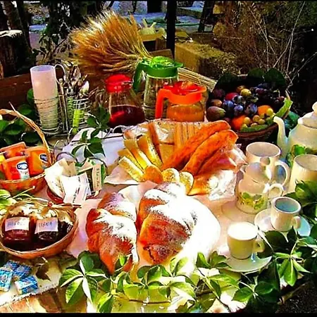 Pietrantica Frühstückspension 3*