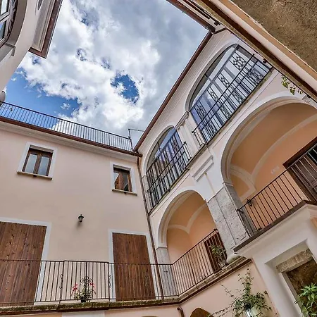 Bed & Breakfast Pietrantica 3*